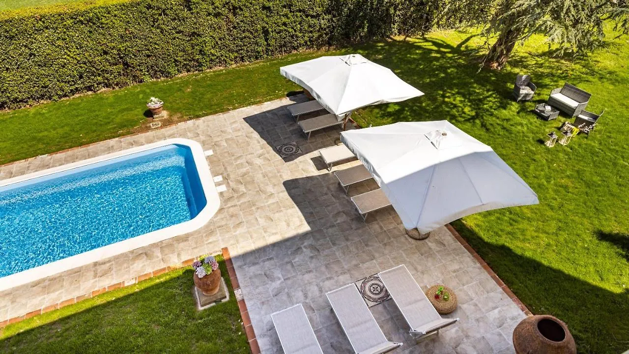 Villa Luigina 8, Emma Villas Capannori